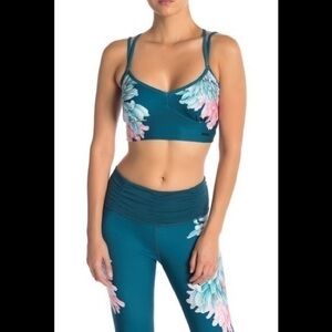 Nanette Lepore Sports Bra/Colorful Peacock